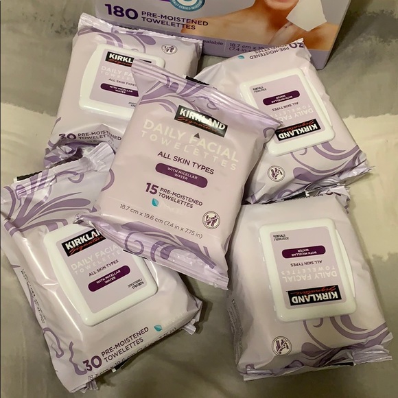 costco makeup remover wipes